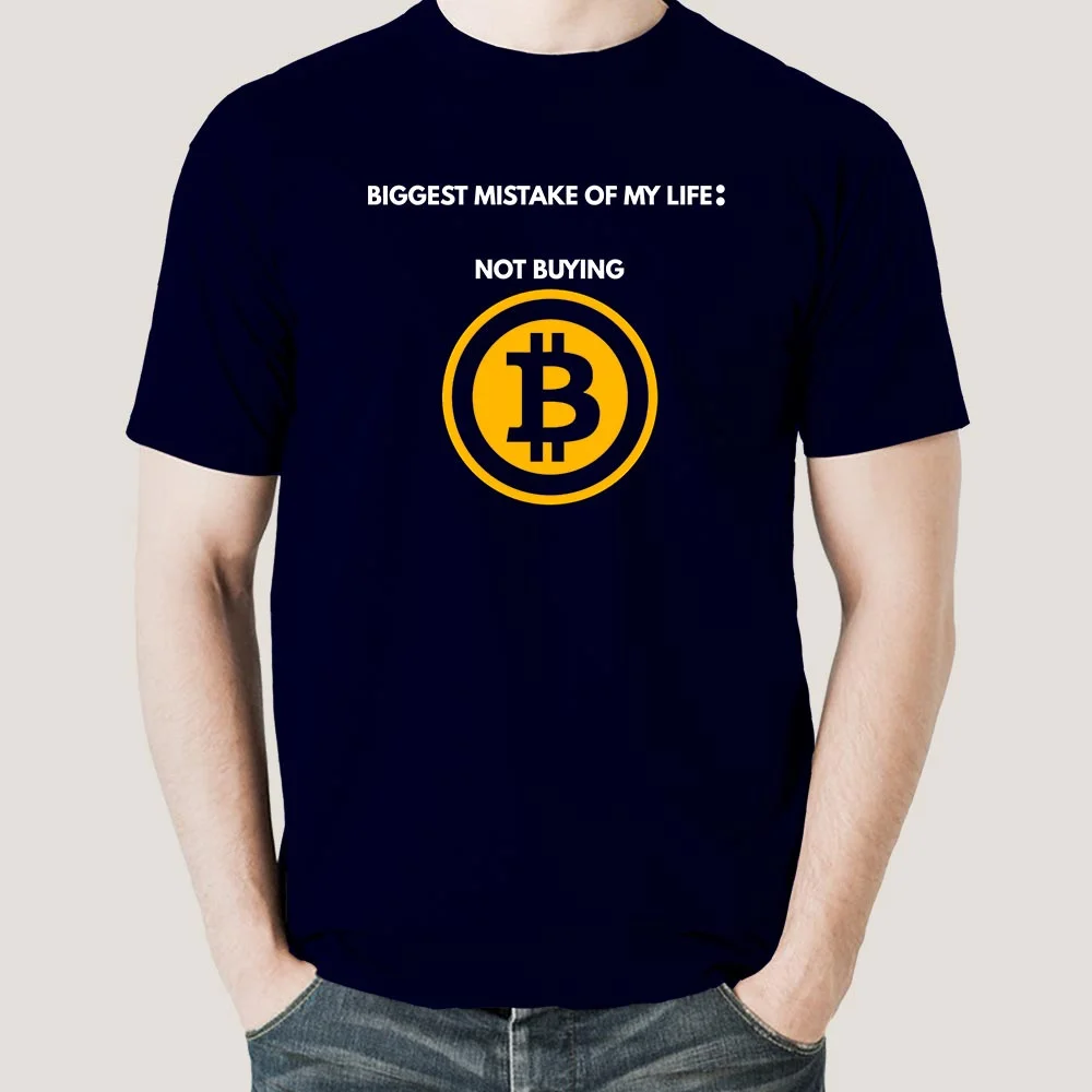 Not buying Bitcoin is a Mistake Men's T-shirt
